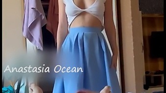 He Indulged In Self-Pleasure As His Stepsister Picked An Outfit