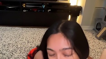 Cumming On A Hooters Waitress'S Tits After Oral Sex